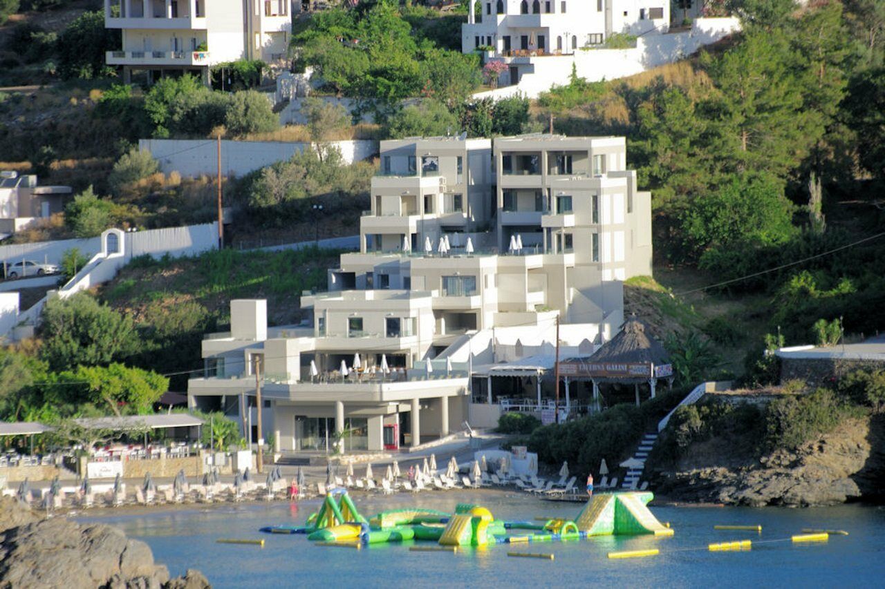 Bali Diamond "By Checkin" Adults Only Hotel Exterior photo
